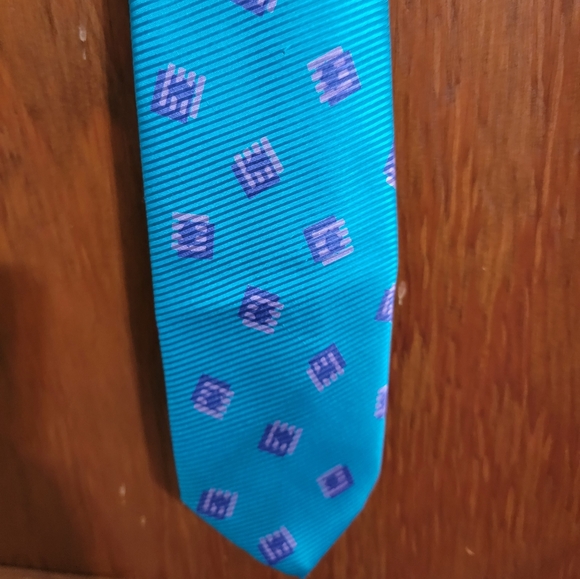 Vintage Teal and Purple Bill Blass 100% Silk 3" Tie - Picture 4 of 6